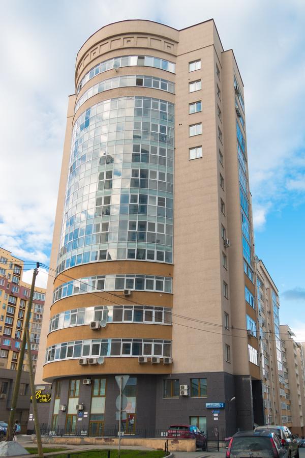 Gde Spat Hostel Ekaterinburg Bagian luar foto