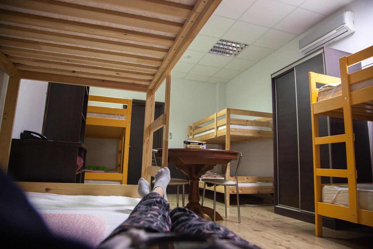 Gde Spat Hostel Ekaterinburg Bagian luar foto